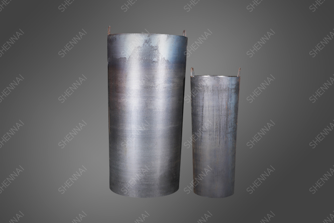 Comparison between quartz crucible and graphite crucible for metal smelting  - Luoyang Shennai Power Equipment Co., Ltd.